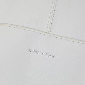 GERRY WEBER Schultertasche 'Golden hour' in Weiß