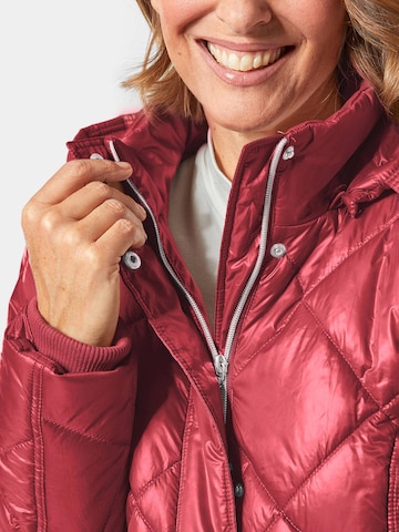 Manteau d’hiver Goldner en rouge