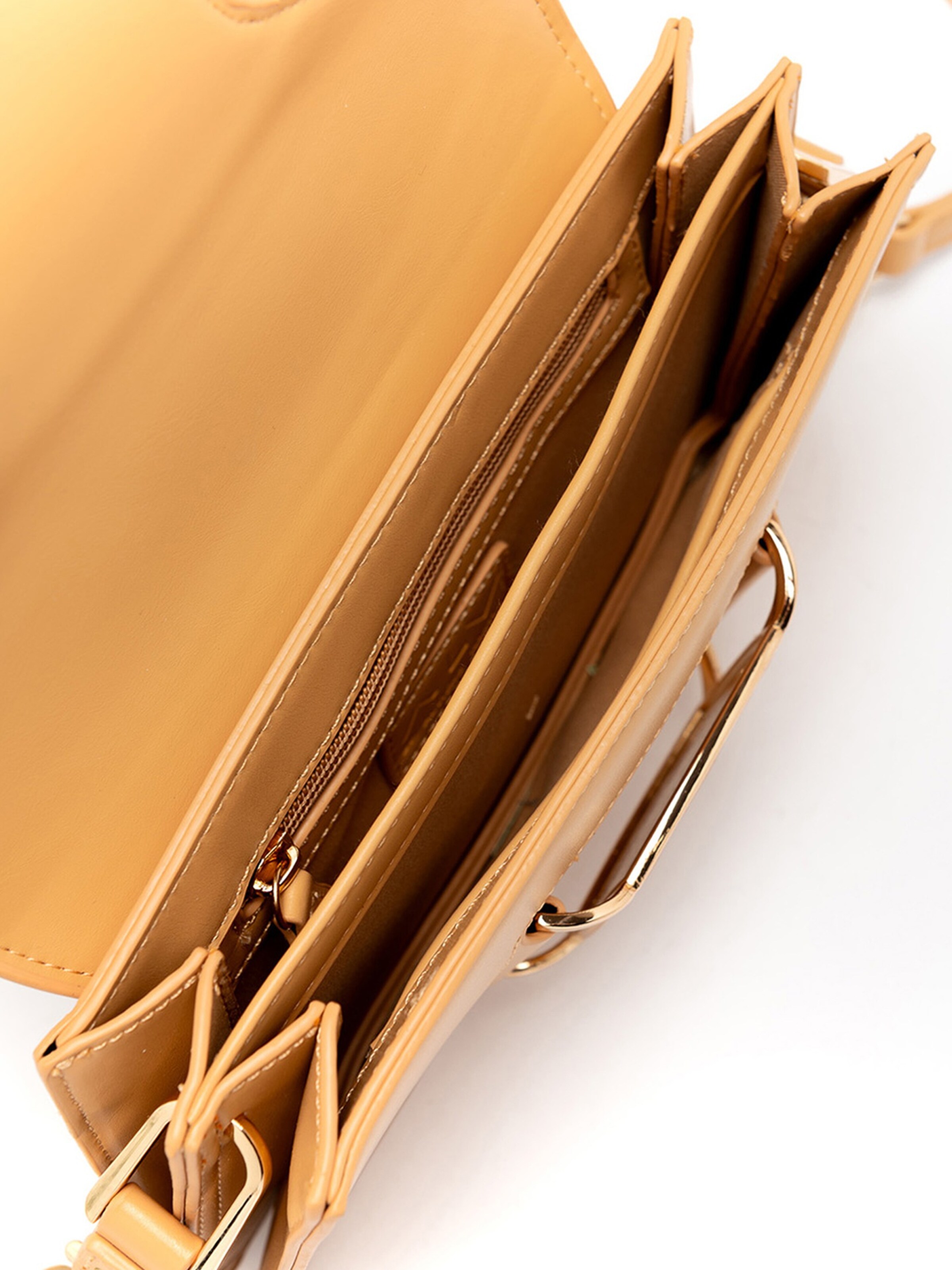 ALV By Alviero Martini Crossbody bag in Brown