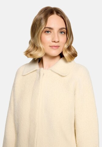 Cardigan Betty Barclay en beige
