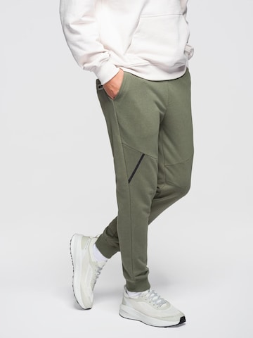 Ombre Sporthose in Grün: Vorderseite