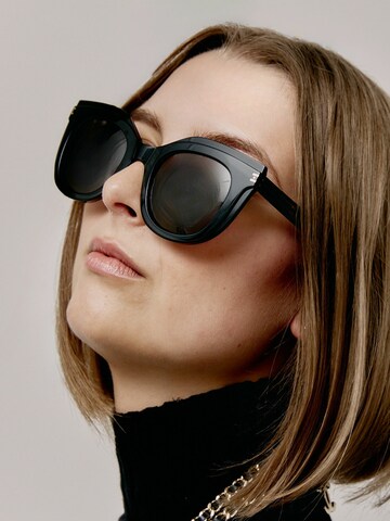 Lunettes de soleil 'Soho Pool' SOHO COPENHAGEN en noir : devant