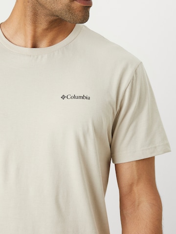 COLUMBIA Toiminnallinen paita 'CSC Basic Logo Tee-Dark Stone, LC' värissä beige