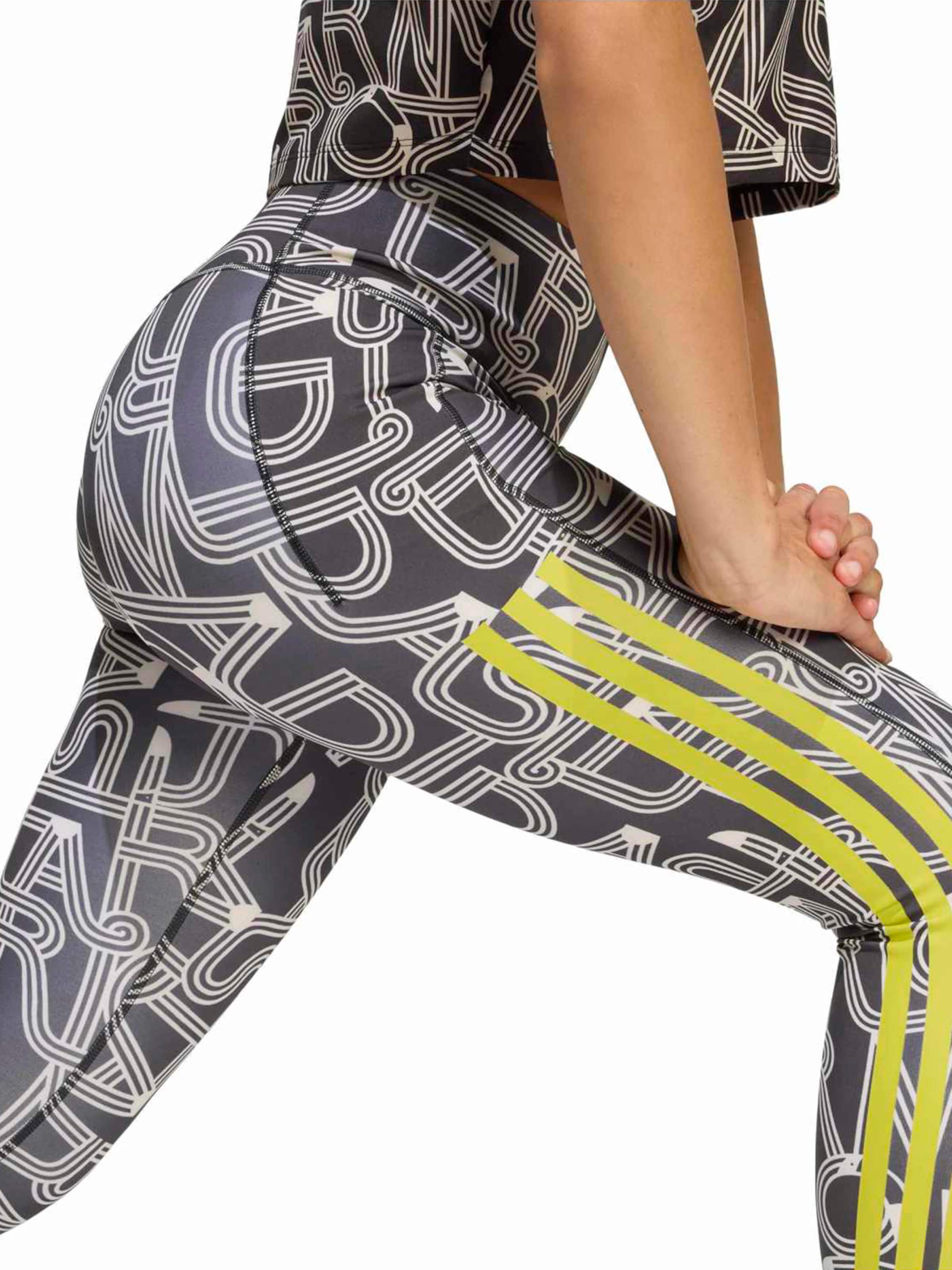 Skinny Pantaloni sportivi di ADIDAS PERFORMANCE in nero