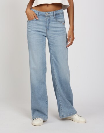 Gang Jeans in Blau: Vorderseite
