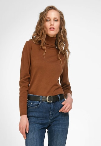 Pull-over include en marron : devant