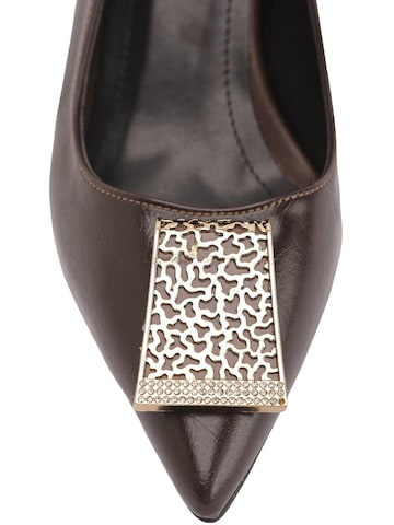 Limoya Slingpumps 'Lian' in Bruin