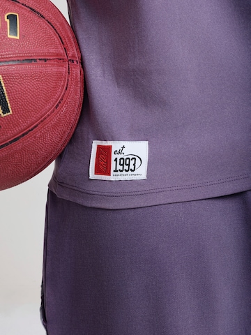 AND1 - Camiseta en lila