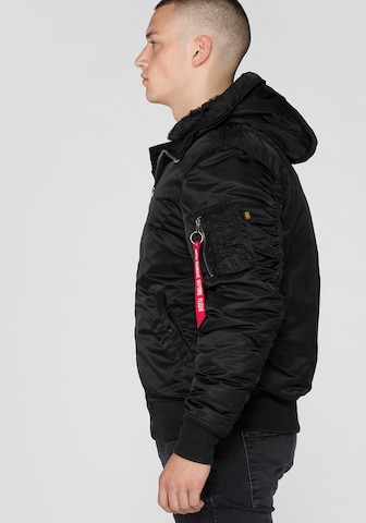 ALPHA INDUSTRIES Prechodná bunda - Čierna