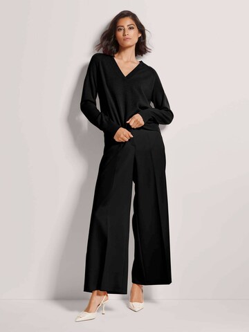 MADELEINE Sweater in Black