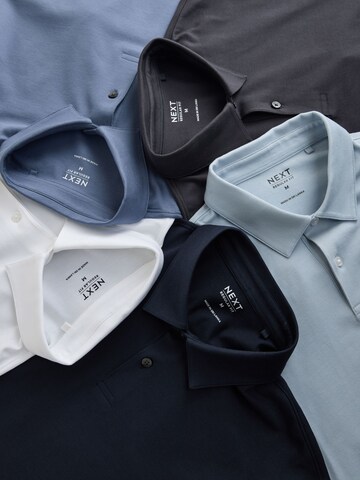 T-Shirt Next en bleu