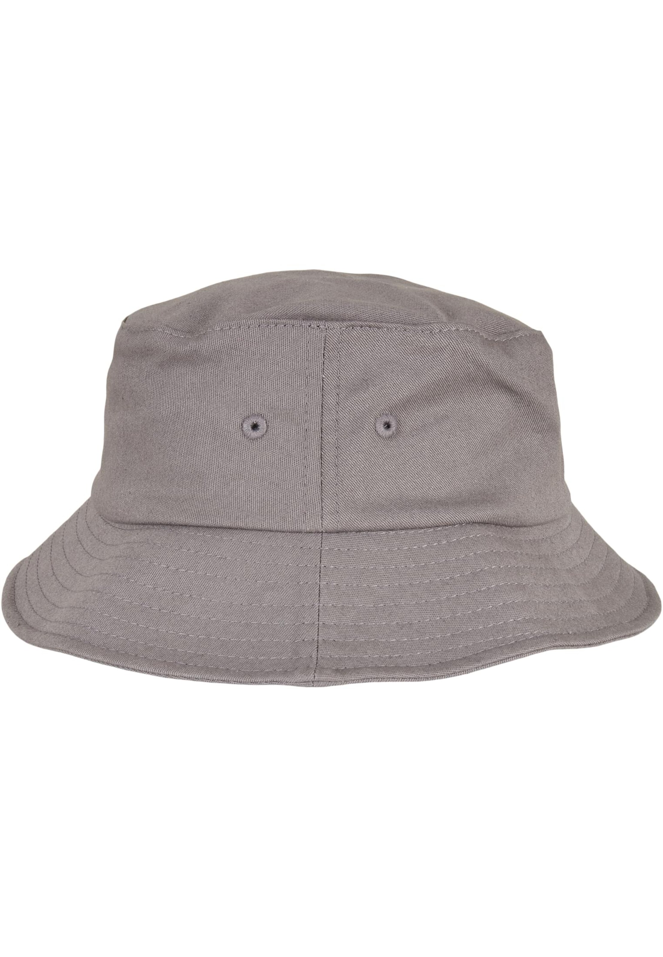 Flexfit Hat in Grey