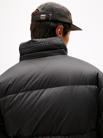 Geacă de iarnă 'Alaska' de la Tommy Jeans pe negru