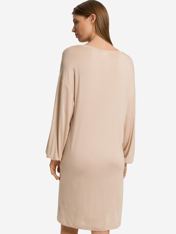 Hanro Slaapshirt in Beige
