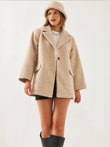 Cappotto di mezza stagione di Bianco Lucci in beige: frontale