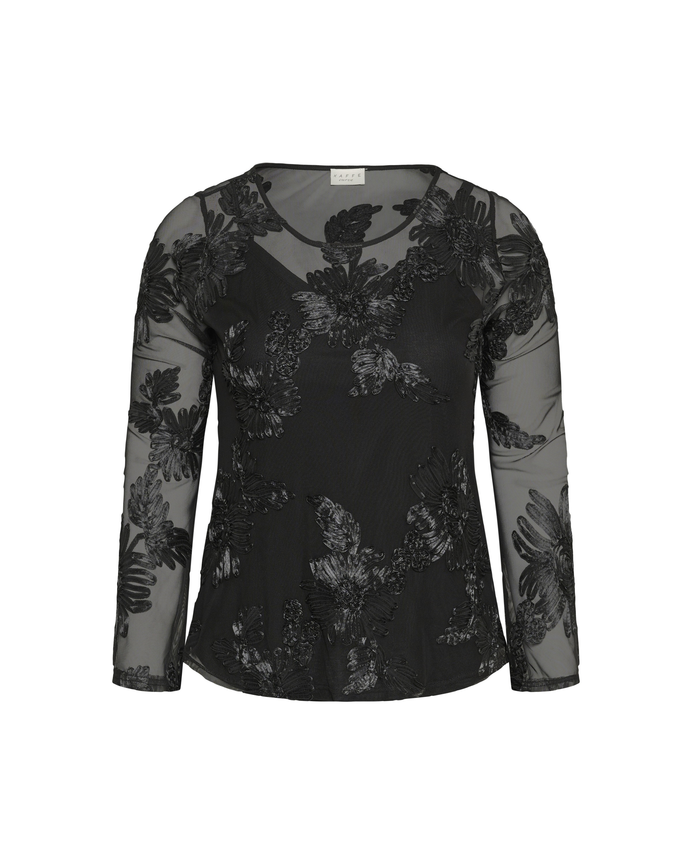 T-shirt 'Juliana' KAFFE CURVE en noir : devant