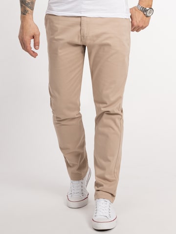 Indumentum Regular Chino Pants in Beige: front