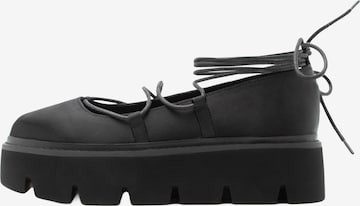 BUFFALO Loafer 'DARYA GHILLIE' värissä musta: etupuoli