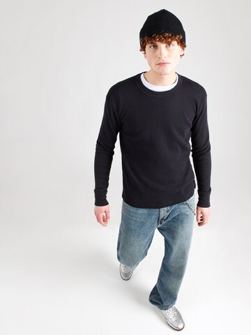 HOLLISTER Bluser & t-shirts i sort