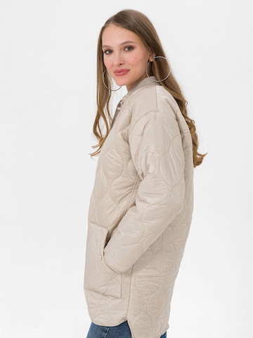 Daniel Hills Jacke in Beige