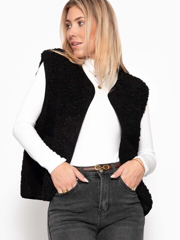 SASSYCLASSY Vest in Black