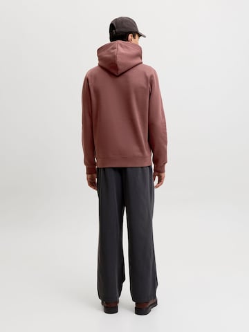 Felpa di JACK & JONES in rosso