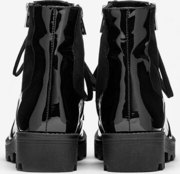 Kazar Lace-up bootie in Black