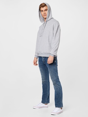 NU-IN Sweatshirt in Grey