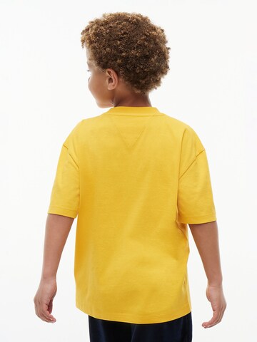 TOMMY HILFIGER T-Shirt 'Essential' in Gelb