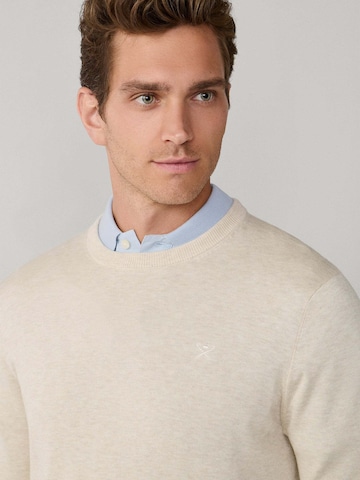 Pullover di Hackett London in bianco