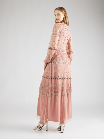 Frock and Frill Вечернее платье в Ярко-розовый