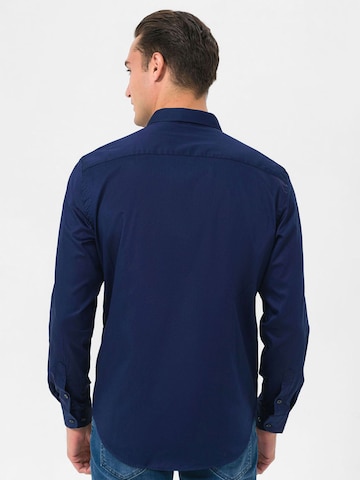 Daniel Hills Regular Fit Paita värissä sininen