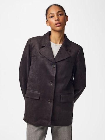 Blazer 'PCRakel' PIECES en marron : devant