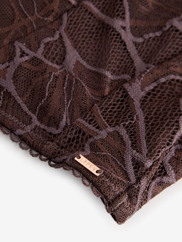 Top di Lipsy in marrone
