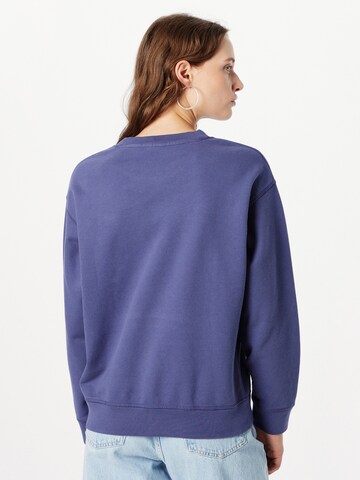 LEVI'S ® Sweatshirt 'Standard Crew' i lilla