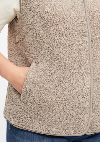 s.Oliver CURVE Weste in Beige
