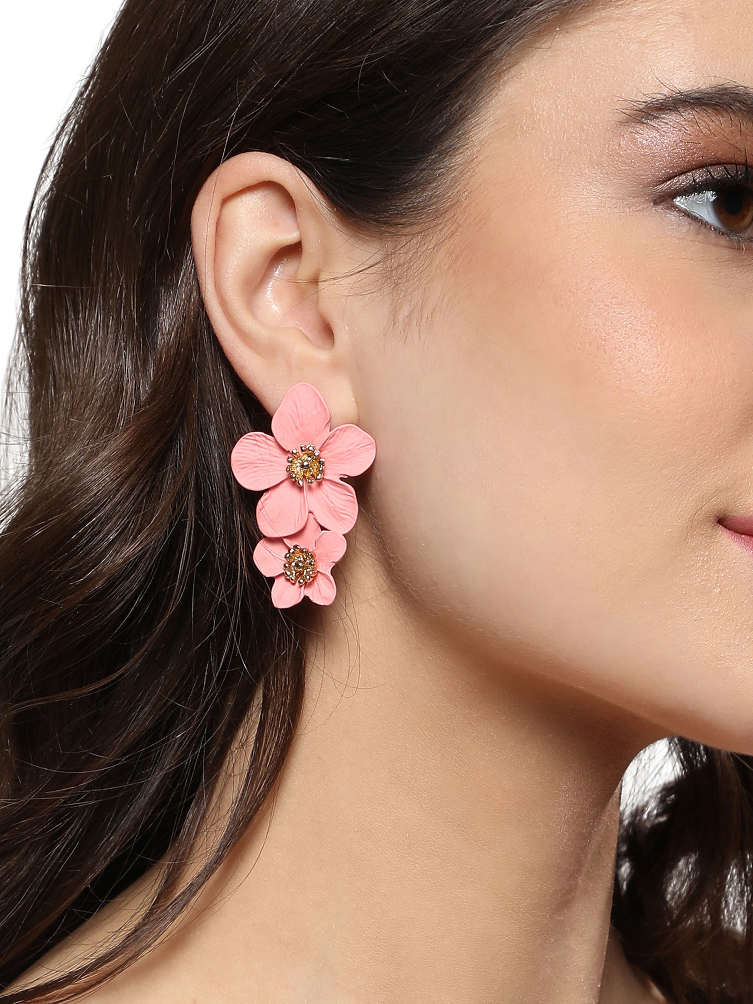 Boucles d'oreilles 'Shabia' SOHI en rose : devant