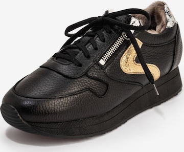 VITAFORM Sneakers in Black: front