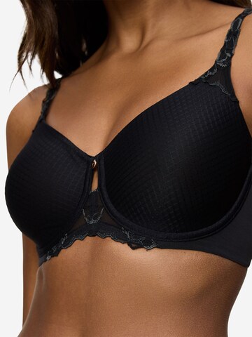 TRIUMPH T-shirt BH 'Wild Azalea' in Zwart