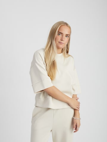 Peppercorn Blouse 'Minnie' in Beige: front