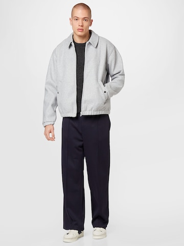 BURTON MENSWEAR LONDON Prehodna jakna | siva barva