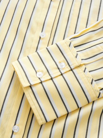 Next Blouse in Geel