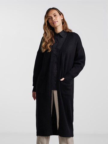 Cardigan 'BALIS' Y.A.S en noir : devant