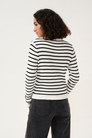 Kaffe Strickjacke 'KALilibeth' in Schwarz
