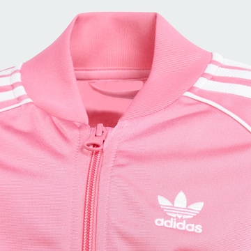 rozā ADIDAS ORIGINALS Treniņtērps 'Adicolor Sst'