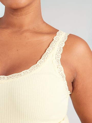 ONLY Carmakoma Top 'CARSARA SHARAI' | bež barva