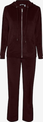 b.young Sweatsuit in Red: front