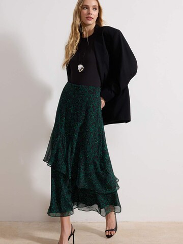 Trendyol Юбка в Зеленый