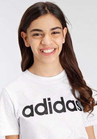 ADIDAS SPORTSWEAR Λειτουργικό μπλουζάκι 'Essentials Linear Logo ' σε λευκό