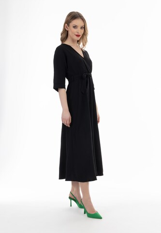 Rochie de la faina pe negru